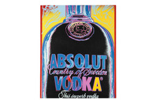 アンディ・ウォーホルが描いた「ABSOLUT」を立体化した限定デザインボトル登場 画像