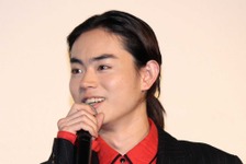 菅田将暉、「好きです！」との公開告白に「事務所を通して報告します」 画像