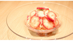 「あまおうとフルーツトマトの冷たいパスタ」(果実のスープ／コーヒーまたは紅茶付き、1,781円)
