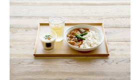 夏こそ食べたいカレー！ スープストックトーキョーで提供するカレーと冷製スープセット