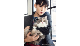 竜星涼withミヌエット　写真展「ねこカレ」（C） TC Entertainment,Inc.