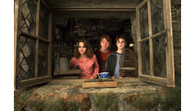 『ハリー・ポッターとアズガバンの囚人』TM & （ｃ） 2004 Warner Bros. Ent. , Harry Potter Publishing Rights （ｃ） J.K.R.