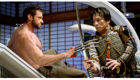 ヒュー・ジャックマンVS真田広之／『ウルヴァリン:SAMURAI』 -(C) 2013 Twentieth Century Fox Film Corporation All Rights Reserved