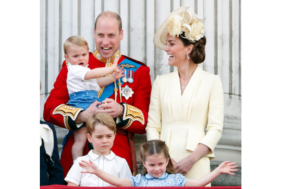 キャサリン妃、ルイ王子の「おしゃべり」明かす 画像
