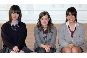 「JUNO部」女子高生たちがエレン・ペイジに突撃インタビュー！　「初恋はいつ？」 画像