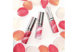 春の唇を彩るキャンディーストライプの“ヴィンテージドロップグロス”　「RMK」 画像