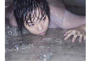 「とと姉」の注目女優・野村麻純、ずぶ濡れセクシーショットも！初WEB写真集配信 画像