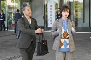 ムロツヨシと平手友梨奈の“バディ”に「すごく良いコンビになる予感」…「うちの弁護士は手がかかる」 画像