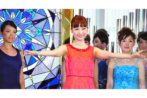 【特集：アナと雪の女王】神田沙也加、美しい歌声につられて？　華麗なダンスを披露！ 画像