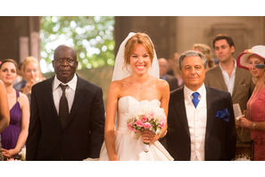【予告編】フランスで5人に1人が観た！“国際結婚”を描く『最高の花婿』
