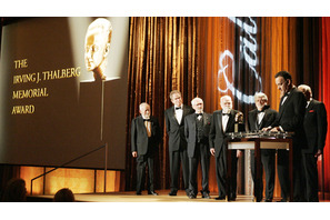 アカデミー賞がひと足先に名誉賞の授与式を開催　ローレン・バコールらが受賞