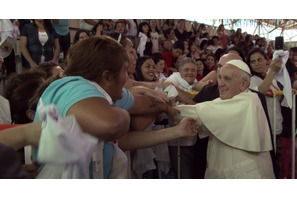 人間味あふれる教皇フランシスコの素顔に迫る『旅するローマ教皇』予告編＆場面写真