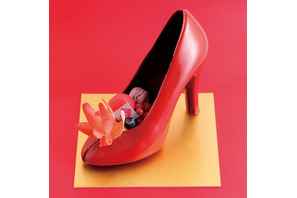『私が靴を愛するワケ』に登場する”靴”をセバスチャン・ブイエがケーキに
