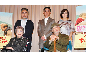 89歳・赤木春恵、85歳・森崎東監督、ユーモアたっぷりの挨拶で会場を笑いの渦に