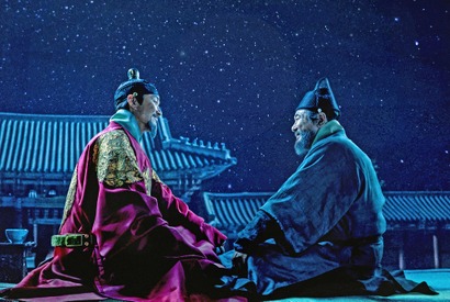 ハン・ソッキュ×チェ・ミンシク、20年ぶりの共演『世宗大王 星を追う者たち』公開 画像