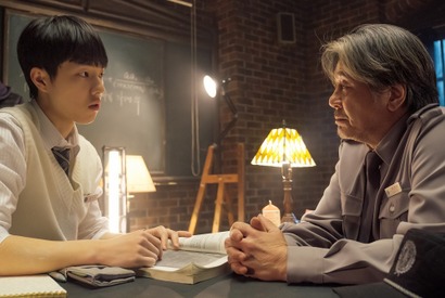 チェ・ミンシクと共演の新鋭キム・ドンフィ、『不思議の国の数学者』は「人間くさい映画」 画像