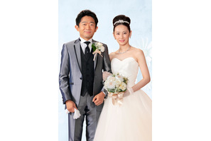 北川景子＆えなりかずき、結婚式ショット公開！ 夫・DAIGOに事前報告も…「指定弁護士」 画像