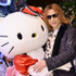 YOSHIKI（X JAPAN）＆ハローキティ／ハローキティ40thパレード「ARIGATO EVERYONE！」 in サンリオピューロランド