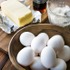 宮城県白石蔵王の「竹鶴ファーム」の卵で作ったメレンゲに、少量の北海道美瑛産の新鮮な牛乳と国産小麦を配合し、シンプルながらも贅沢に仕上げたパンケーキを提案。