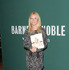 大型書店「BARNES ＆ NOBLE」で出店イベントに参加するグウィネス・パルトロウ（ロサンジェルス）-(C) Getty Images