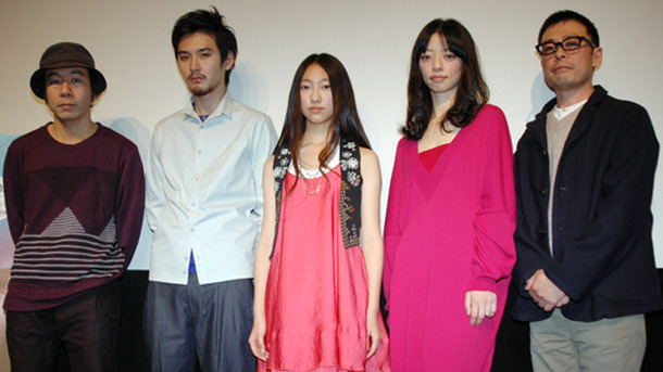 『悪夢探偵2』初日舞台挨拶　（左から）塚本晋也監督、松田龍平、三浦由衣、市川実和子、光石研。