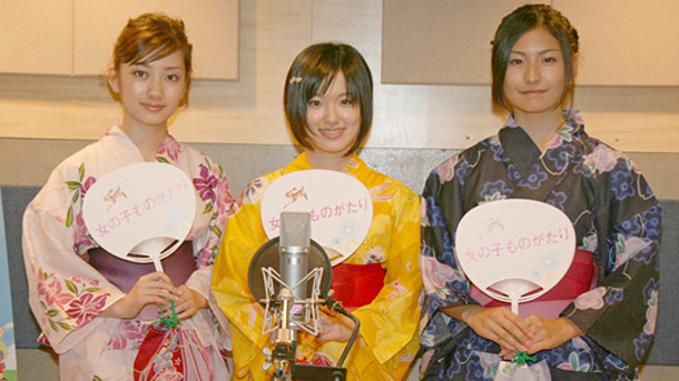 「毎日かあさん」アフレコ収録にて（左から）波瑠、大後寿々花、高山侑子
