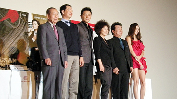 チャン・ドンゴン主演の『Good Morning President』で幕を開けた釜山国際映画祭 photo：Ayako Ishizu