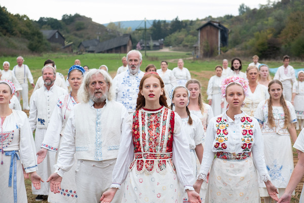 『Midsommar』(C) APOLLO