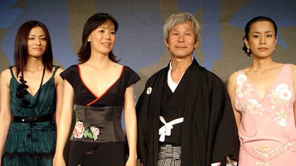 今年の映画祭で唯一日本語が許された記者会見、『殯（もがり）の森』の監督・出演者ら