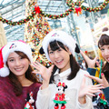 那波（右）＆中村裕香里（中央）／「ディズニー・クリスマス」 in 東京ディズニーランド