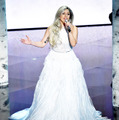 【第87回アカデミー賞】レディー・ガガ、純白ドレスで『サウンド・オブ・ミュージック』を熱唱！・画像