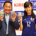 松木安太郎、小島瑠璃子／「サッカー日本代表応援WEEK2015」キックオフイベント
