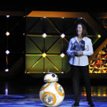 キャスリーン・ケネディ＆BB-8／『スター・ウォーズ／フォースの覚醒』D23 Expo Japan 2015