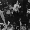 1977年7月27日、コペンハーゲンでのセックスピストルズのライブ。左より、シド・ヴィシャス、ポール・クック、ジョニー・ロットン、スティーブ・ジョーンズ（Photo by Keystone）