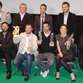 東京国際映画祭　今年の受賞者たち。前列左から3人目が『イースタン・プレイ』のカメン・カレフ監督