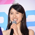 亀梨和也、「すいません、新婚なんで…」新妻・土屋太鳳と見つめ合い笑い合い・画像