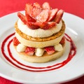 「j.s. pancake cafe」ストロベリーハニーパンケーキ