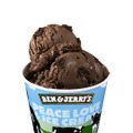 プレーンスコーン×チョコレートファッジブラウニー／TREE by NAKED marunouchi×Ben & Jerry’s コラボレーション商品「ICECONE」