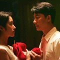 『芳華-Youth-』　（C）2017 Zhejiang Dongyang Mayla Media Co., Ltd Huayi Brothers Pictures Limited IQiyi Motion Pictures(Beijing) Co., Ltd Beijing Sparkle Roll Media Corporation Beijing Jingxi Culture&Tourism Co., Ltd All rights reserved