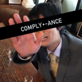 齋藤組『COMPLY+-ANCE コンプライアンス』（C）　 EAST FACTORY INC