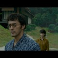 阿部寛、マレーシアのスターと儚げなラブシーンも…『夕霧花園』予告編・画像