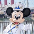 TDS20周年の新コスチュームがひとあし早く解禁！(C) Disney