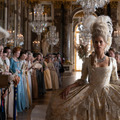 シャネル制作のドレスが多数登場！『ジャンヌ・デュ・バリー』の豪華絢爛な衣装に注目・画像
