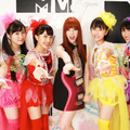 【VMAJ 2013】ももクロ、カーリー・レイ・ジェプセンLIVEに全力乱入！・画像