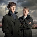 ベネディクト・カンバーバッチ（シャーロック・ホームズ役）＆マーティン・フリーマン（ジョン・ワトソン役）／「SHERLOCK／シャーロック」 -(C) Colin Hutton -(C) Hartswood Films 2012