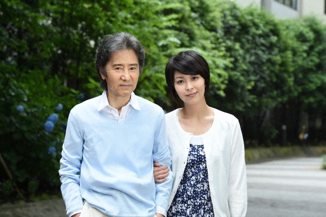 16年ぶり共演する田村正和＆松たか子／「おやじの背中」-圭さんと瞳子さん- (C) TBS