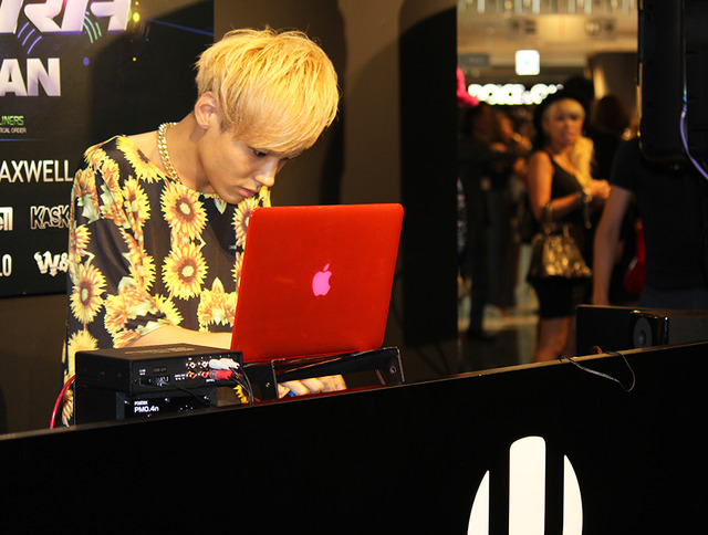 DJ KSUKE in「ISETAN ULTRA FASHION STAGE NIGHT OUT featuring ULTRA JAPAN」