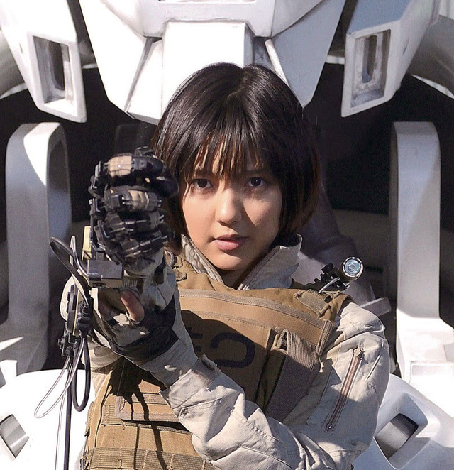 『THE NEXT GENERATION パトレイバー 首都決戦』 - (C) 2015 HEADGEAR/「THE NEXT GENERATION -PATLABOR-」製作委員会