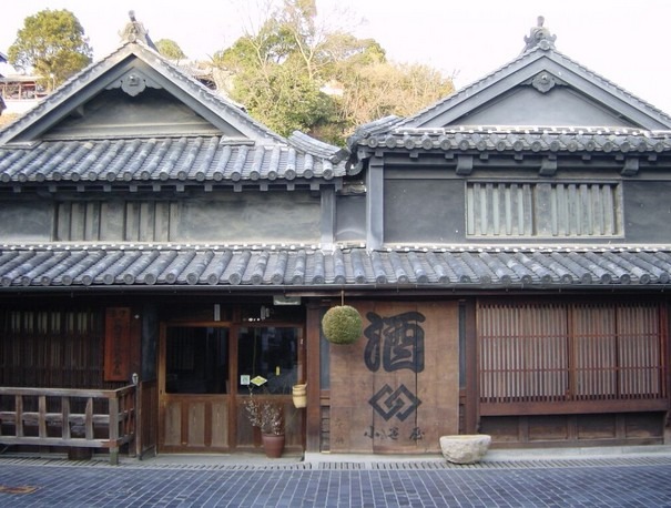 広島県「竹鶴酒造」社屋外観。