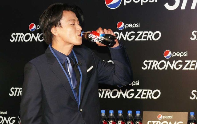 小栗旬／「PEPSI STRONG BAR」オープニングセレモニー